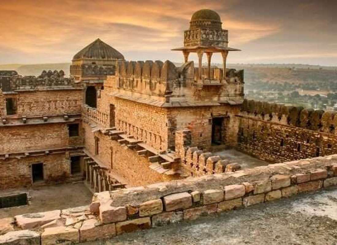 Gwalior, Shivpuri, Chanderi, Kuno, Orchha, Mitauli 9 Nights and 10 Days Tour